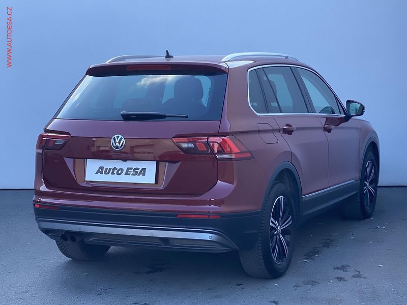 Volkswagen Tiguan (2017) 2.0 TSi 4x4, Comfortline - fotka 4 z 20