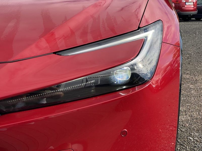 Toyota Prius 2.0Plug-in, ČR-1.maj, Prestige - fotka 7 z 36