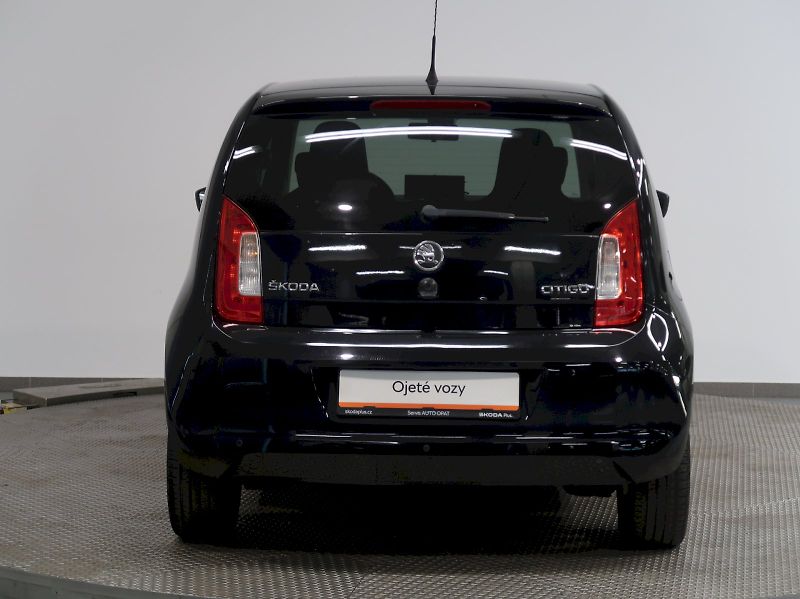Škoda Citigo (2012) ELEGANCE 1.0MPI 55KW - fotka 9 z 21