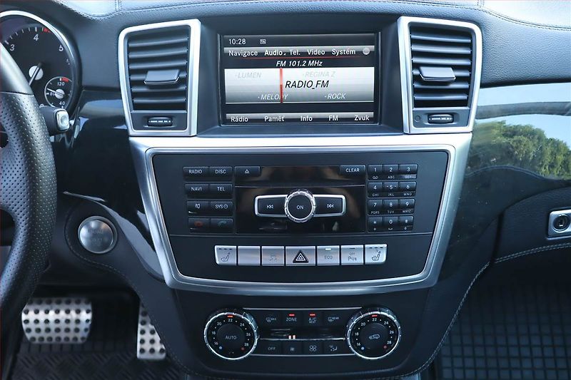 Mercedes-Benz Třídy M (2014) ML 350 BlueTEC, 4X4, Automat - fotka 12 z 28