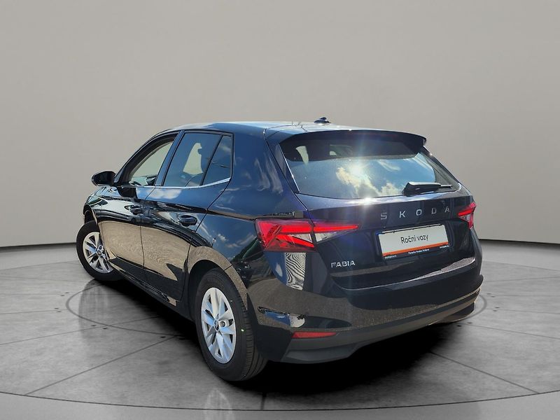 Škoda Fabia Top Selection 1.0 TSI 85 kW DS - fotka 7 z 25