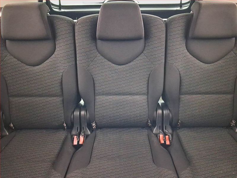 Peugeot 308 (2009) 1.6 HDi, po STK, Tažné - fotka 10 z 22
