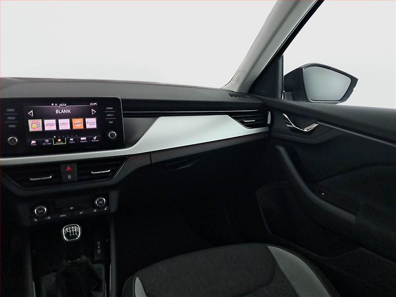 Škoda Kamiq (2021) Style Plus 1.0 TSI, Serv.kniha - fotka 8 z 23