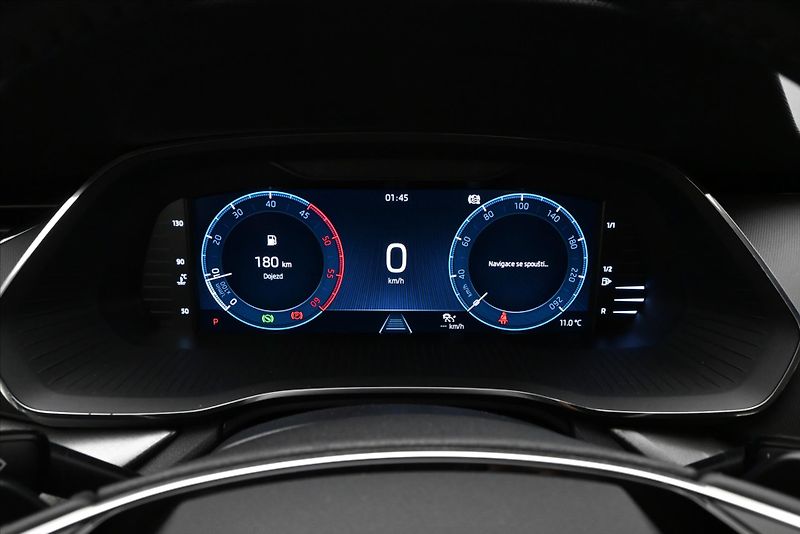 Škoda Octavia 2,0 TDI 110kW DSG Ambition 4x4 - fotka 16 z 30