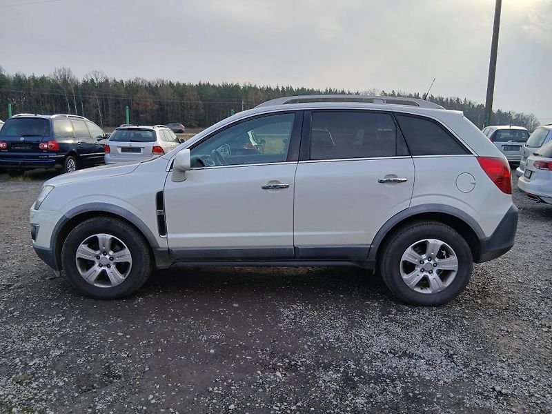Opel Antara 2.2 CDTI, 4x4, tažné, Cosmo - fotka 12 z 27