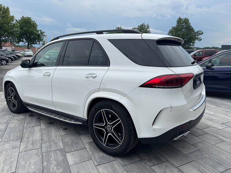 Mercedes-Benz GLE (2019) 350D AMG Line 4Matic - fotka 7 z 30