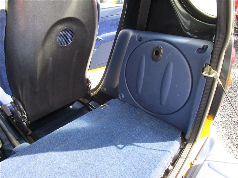 Smart Fortwo 0.6i, automat - fotka 27 z 31