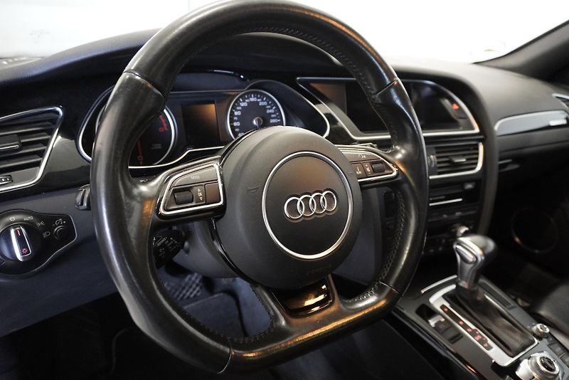 Audi A4 Allroad 2.0 TDi QUATTRO AUTOMAT - fotka 12 z 20