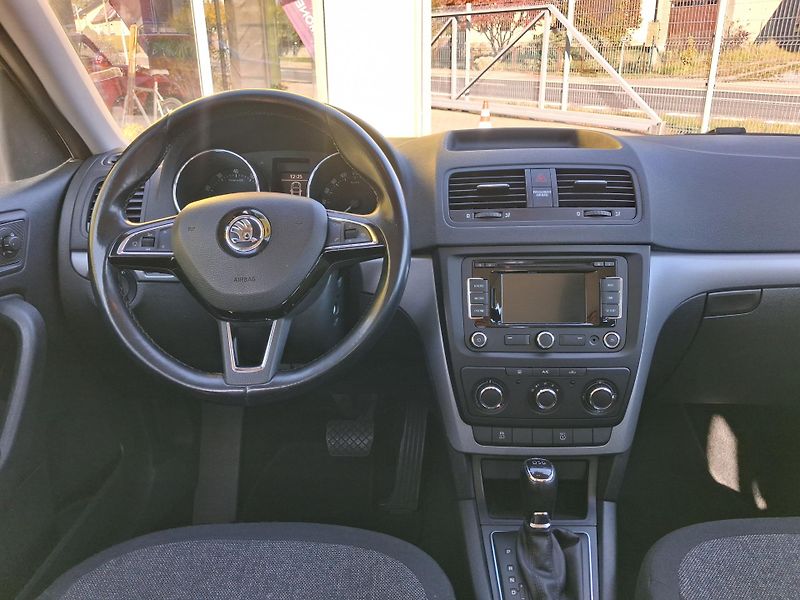 Škoda Yeti (2014) 1,2TSi DSG NAVI BEZ KOROZE! - fotka 22 z 38