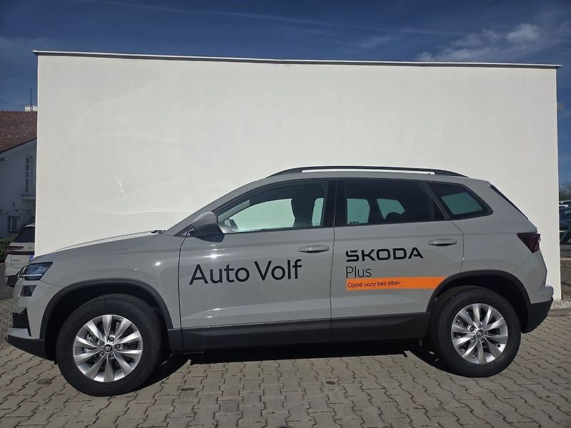 Škoda Karoq Selection 1,5TSI 110kW - fotka 4 z 13