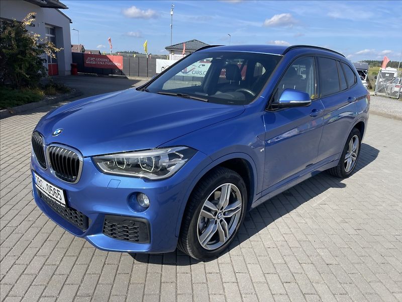 BMW X1 2,0 d 140kw M-Paket X-drive CZ - fotka 1 z 38