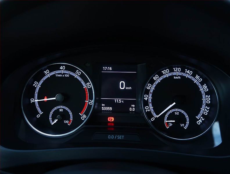 Škoda Rapid (2019) Style 1.0 TSI, Serv.kniha - fotka 11 z 19