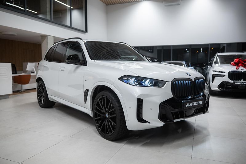 BMW X5 (2025) M40xD 250KW NEZÁVISLÉ TAŽNÉ  - fotka 15 z 59
