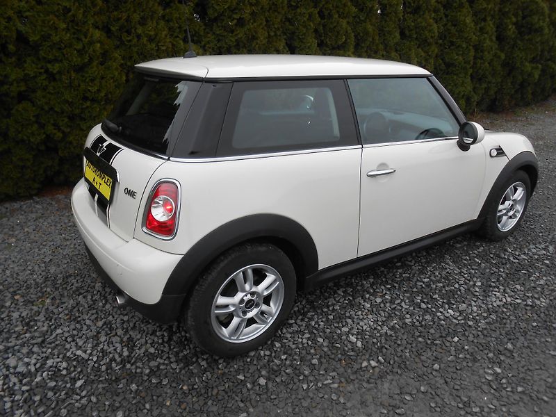 Mini One 1.6i, KLIMA,110TKM - fotka 5 z 34