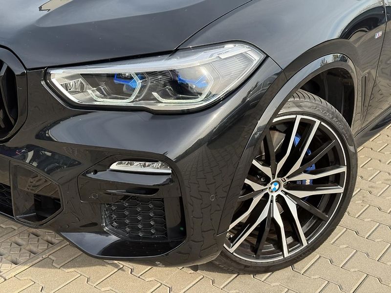 BMW X5 xDrive40i - fotka 18 z 22