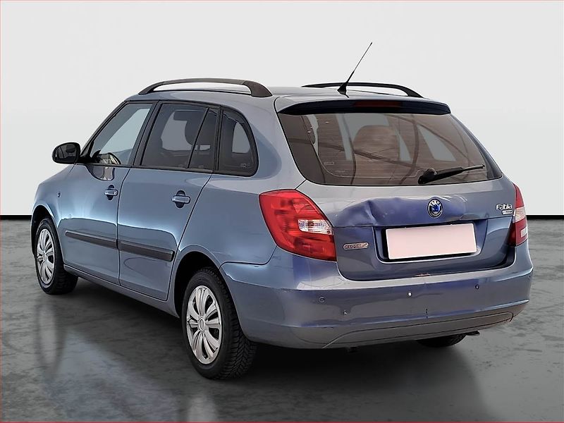 Škoda Fabia (2008) 1.4 TDI, Serv.kniha, udržované - fotka 4 z 15
