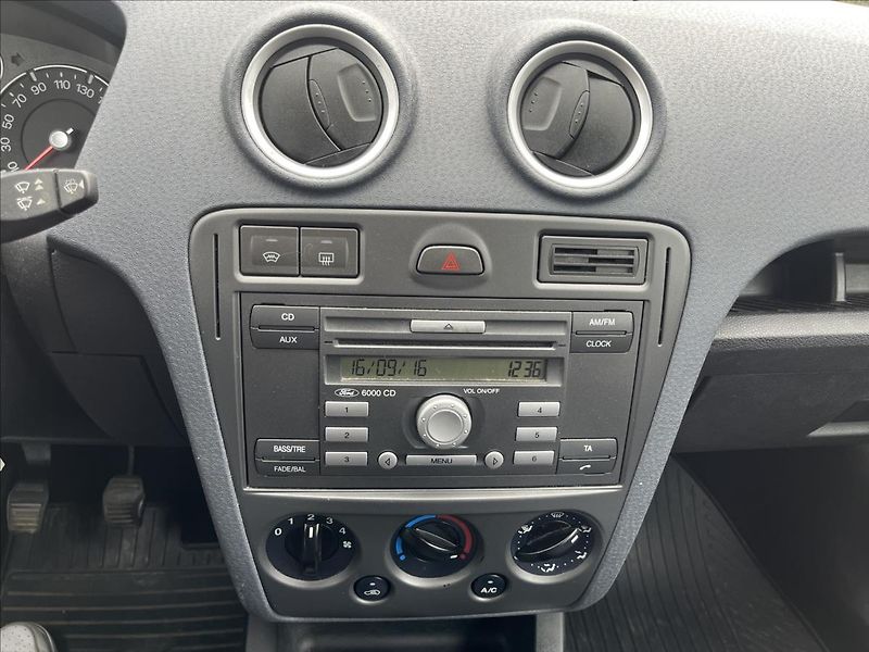 Ford Fusion 1.4 i DURATEC KLIMA ROZVODY - fotka 16 z 31