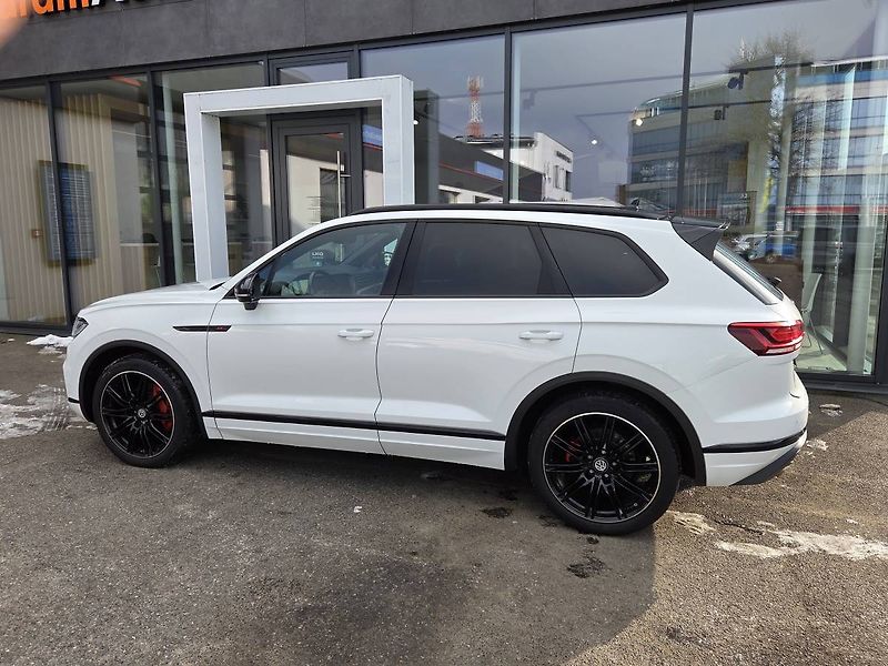 Volkswagen Touareg (2019) 3.0 TDI DSG Vzduch - fotka 2 z 42
