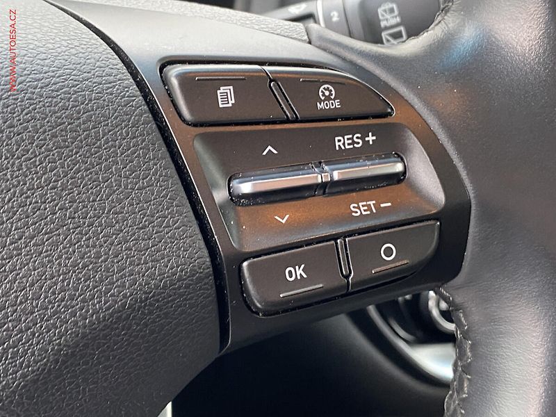 Hyundai i30 (2020) 1.6CRDi, ČR, Comfort - fotka 14 z 19