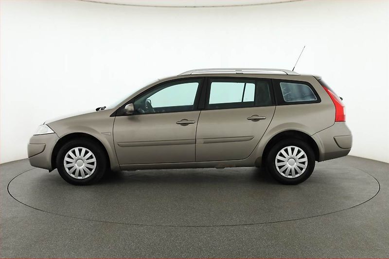 Renault Mégane (2008) 1.6 16V, Klima, jezdí výborně - fotka 3 z 16