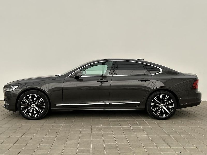 Volvo S90 2.0 B5 4x4 PLUS - fotka 8 z 31