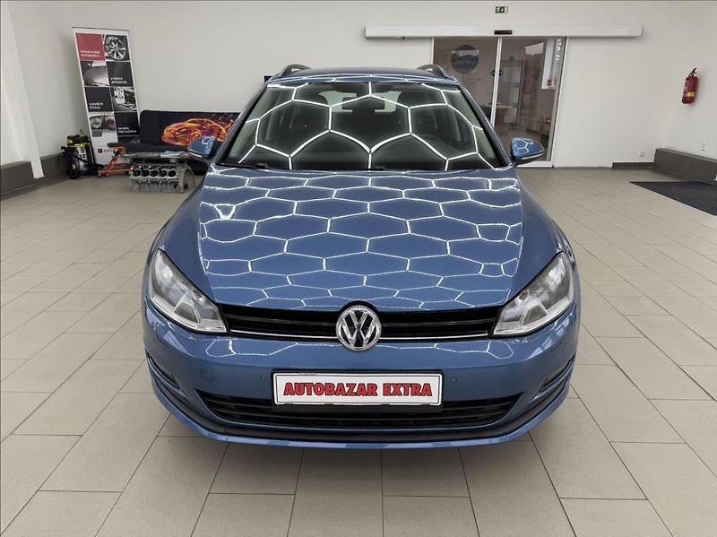 Volkswagen Golf 1,4 TSI,Navigace,digiklima,TZ - fotka 2 z 30