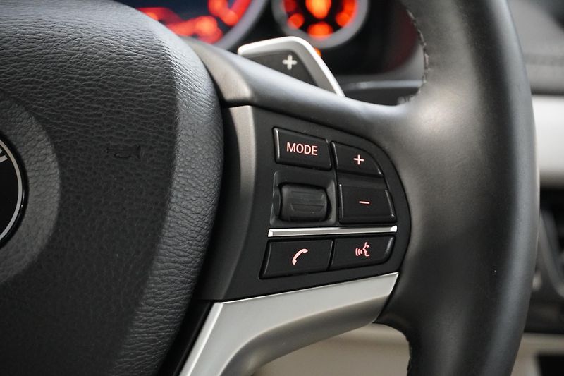 BMW X6 Xdrive30d,ČR,HUD,360,dověry - fotka 24 z 37