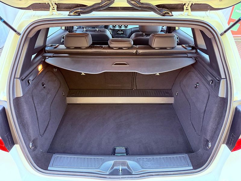 Mercedes-Benz Třídy B 180 Avantgarde 90 kW - fotka 10 z 27