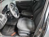 Škoda Fabia (2006) 1.4 i, 2.maj, AC - náhled 9