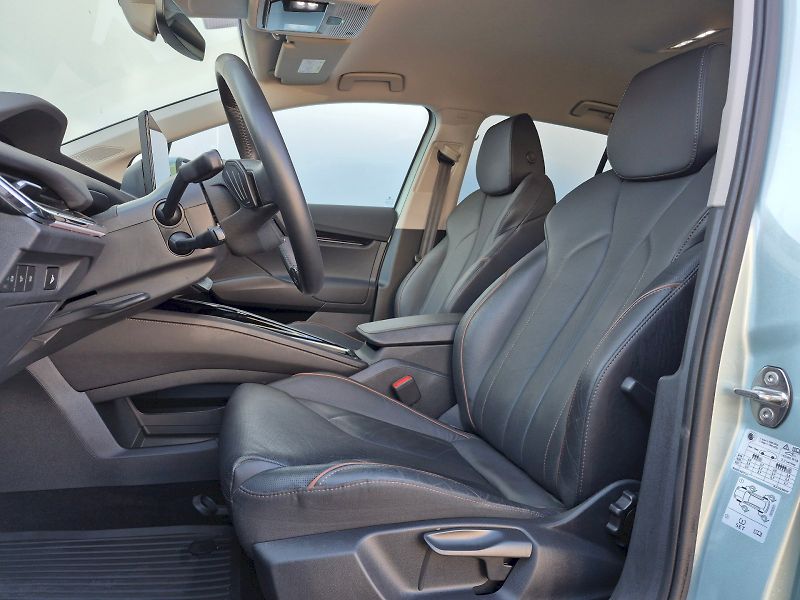 Škoda Enyaq (2021) ecoSUITE 80 150 kW - fotka 13 z 33