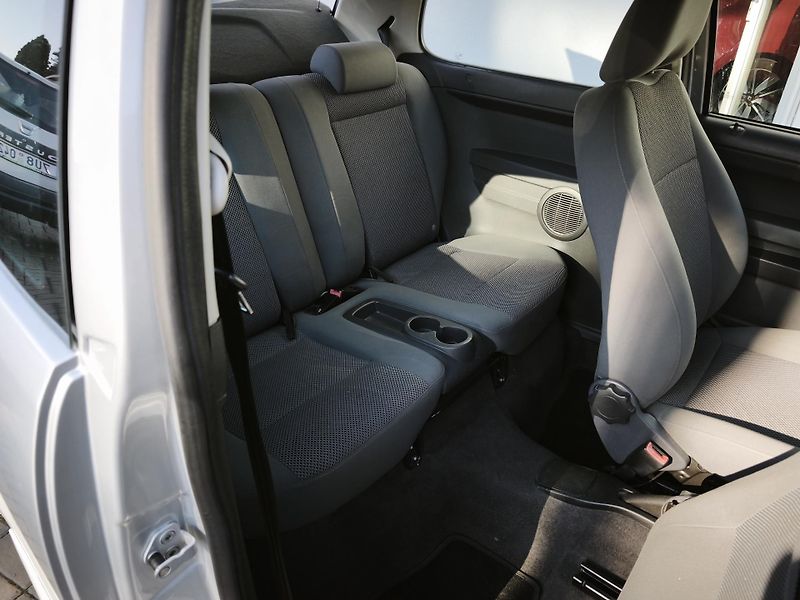 Volkswagen Fox (2009) 1,2 40kW - fotka 18 z 23
