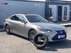 Lexus ES 300h 2.5HEV, ČR, Limited Edition - fotografie inzerátu
