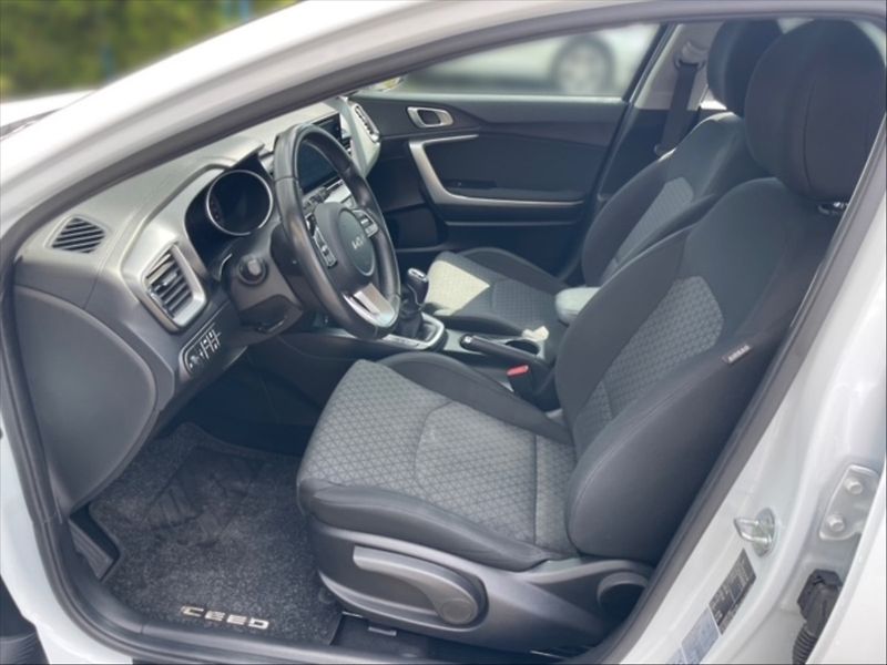 Kia Ceed 1,0 T-GDI 88 Fresh - fotka 7 z 11