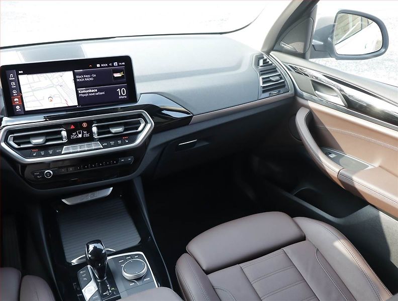 BMW X3 (2023) xDrive30i - fotka 8 z 32