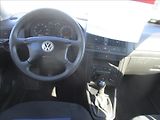 Volkswagen Golf 1,6 i,klimatizace,ABS, - náhled 16