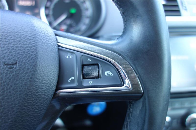 Škoda Octavia 2,0 TDi 135KW, ČR, SCOUT, 4x4. - fotka 28 z 33