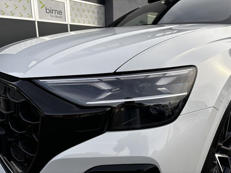 Audi Q8 (2025) 3.0 TFSI Plug In (360 kW) - fotka 6 z 12