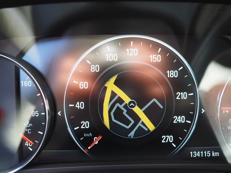 Opel Insignia (2018) Turbo D4x4, 125 kW - fotka 32 z 43