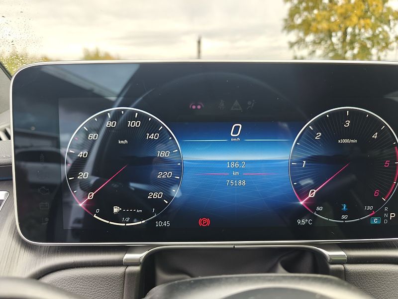 Mercedes-Benz Třídy S 400 d AMG 4MATIC LONG - fotka 14 z 28