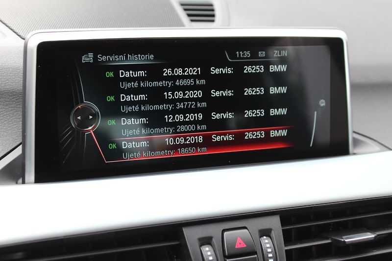 BMW X1 xDrive20d - fotka 19 z 25