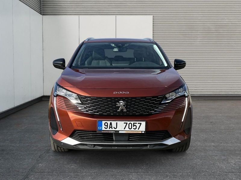 Peugeot 5008 (2022) ALLURE 1.5BHDI 96kW CZ DPH   - fotka 2 z 11