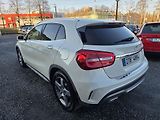 Mercedes-Benz GLA 220CDI 4-MATIC AMG-Paket  - náhled 2