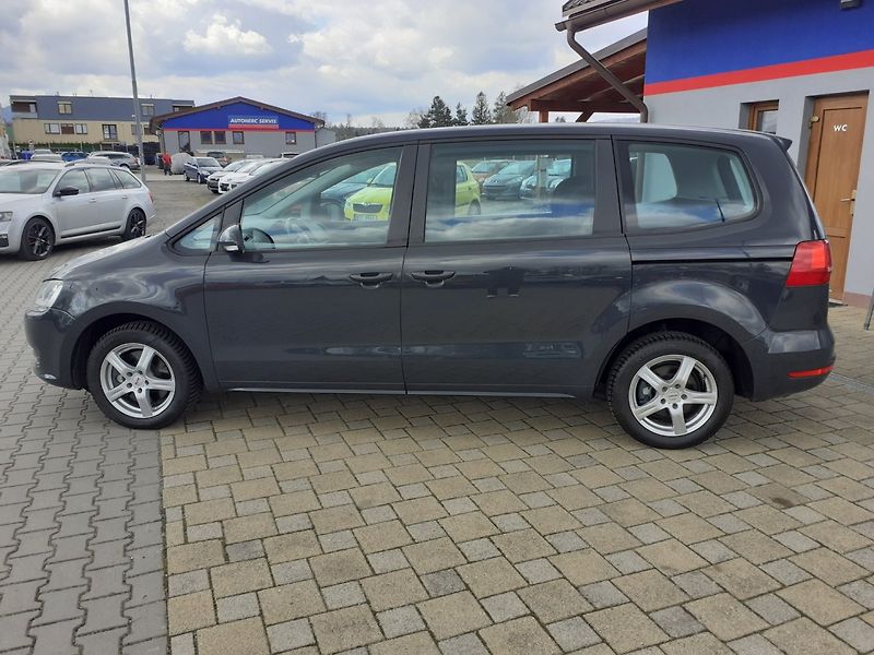Volkswagen Sharan (2011) 2.0 TDi TREND - fotka 7 z 35