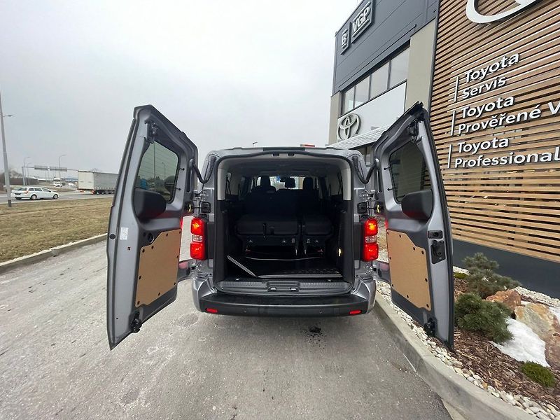 Toyota ProAce Verso 2.0D Automat L2 Business Comfo - fotka 9 z 30
