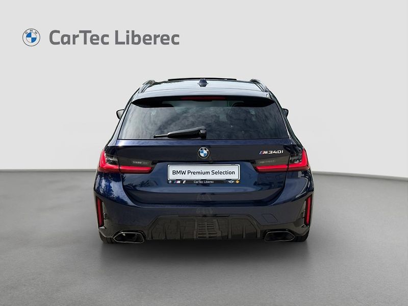 BMW Řada 3 M340i xDrive Touring - fotka 19 z 21