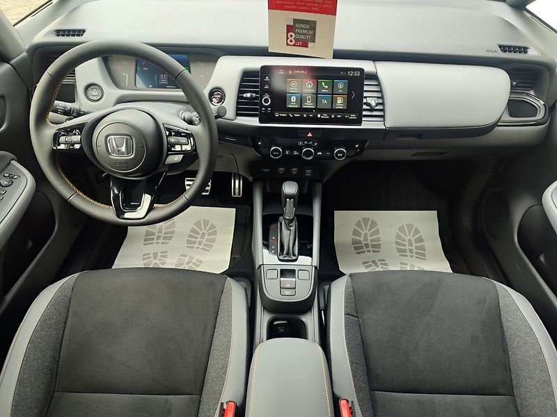 Honda Jazz (2026) SPORT + 1.5eHEV 122k AKCE !!! - fotka 10 z 35