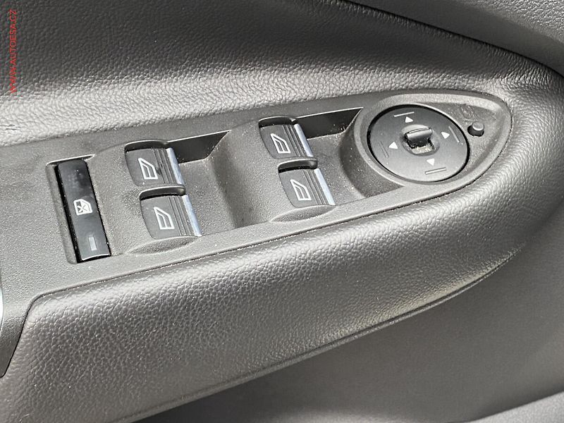 Ford Kuga (2019) 1.5EB AWD, ST-Line, AT - fotka 11 z 19