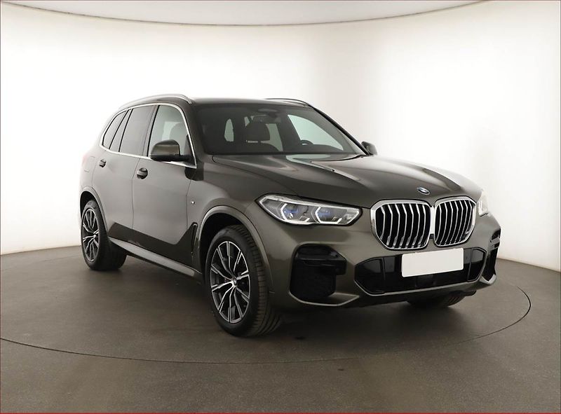 BMW X5 (2022) xDrive30d - fotografie inzerátu