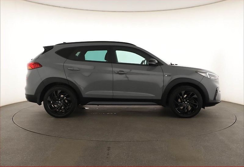 Hyundai Tucson (2020) N-Line 2.0 CRDi - fotka 6 z 17