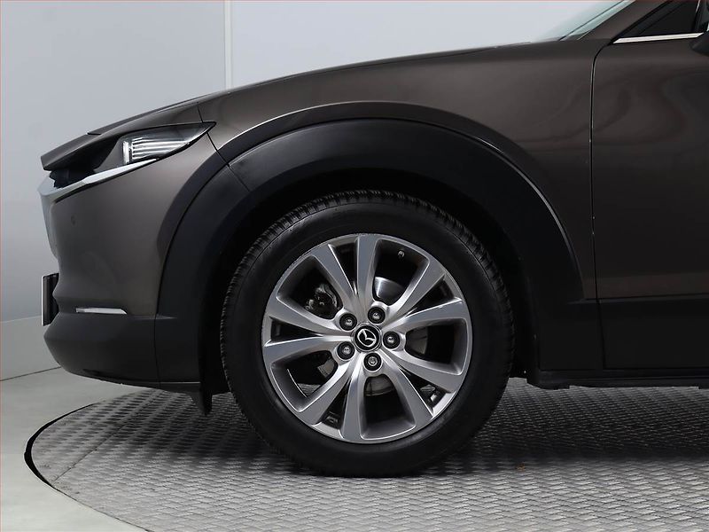 Mazda CX-30 (2021) Plus Skyactiv-G 2.0 - fotka 13 z 21
